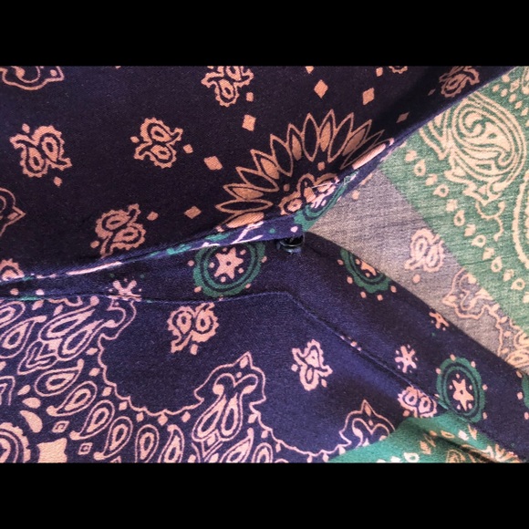 VICI hi lo blouse - Picture 9 of 9